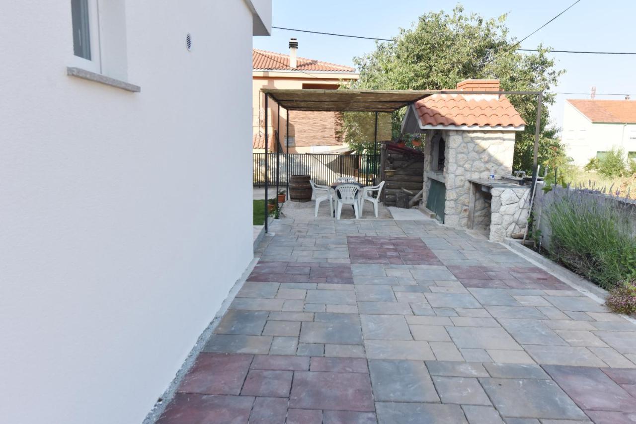 Lea Apartment Sibenik Luaran gambar