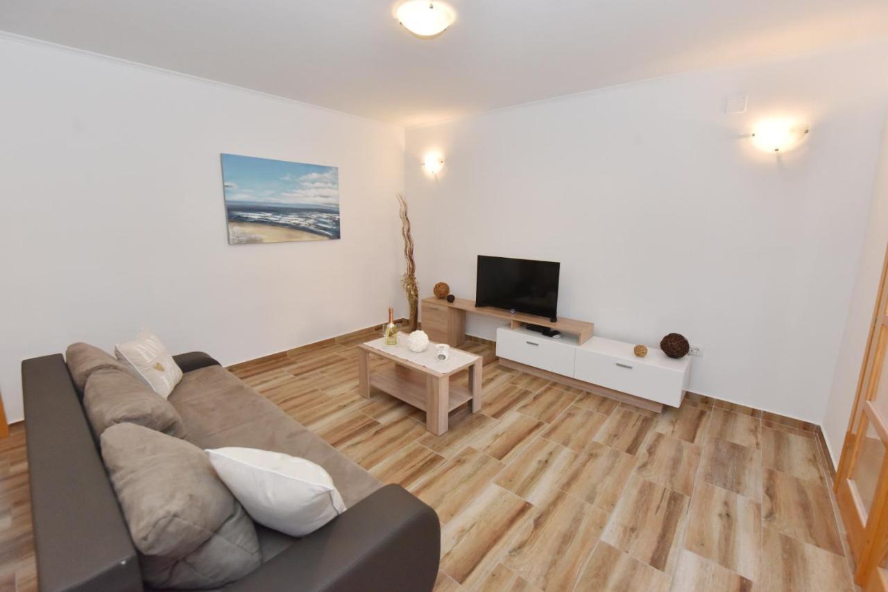 Lea Apartment Sibenik Luaran gambar