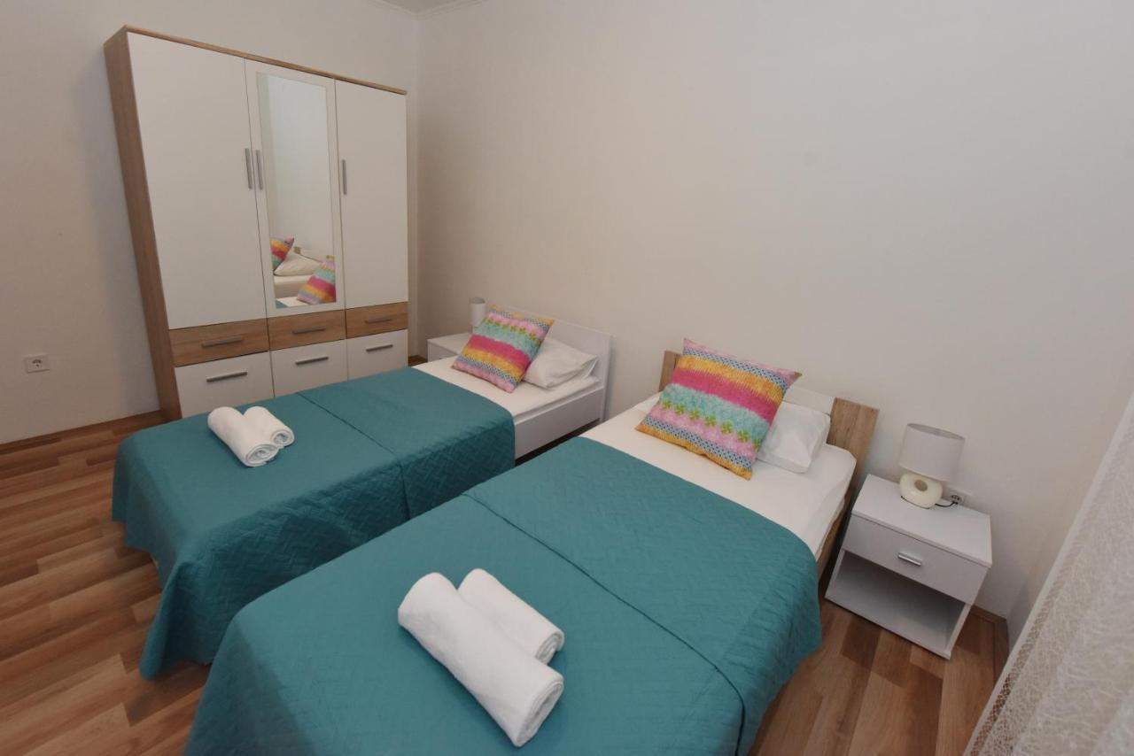 Lea Apartment Sibenik Luaran gambar